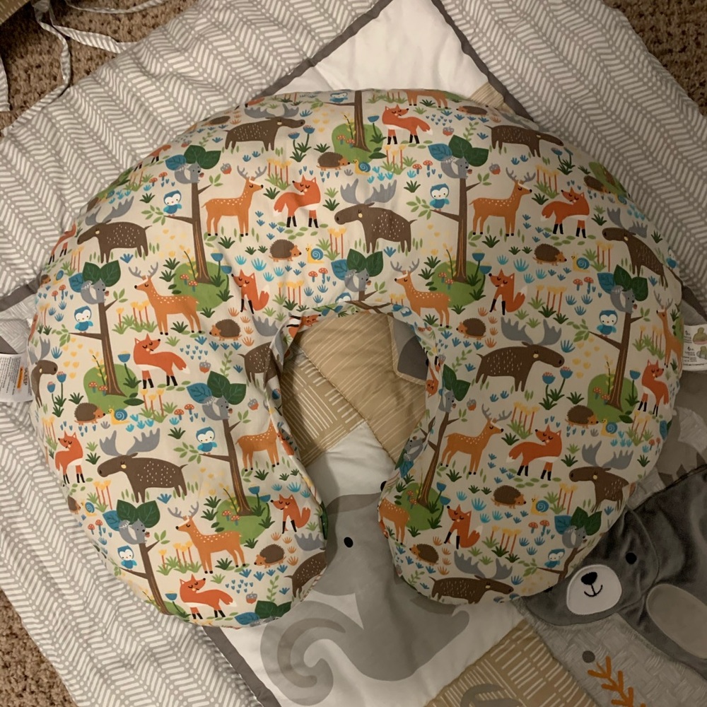 Boppy pillow